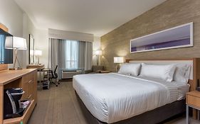 Holiday Inn San Marcos Convention Center